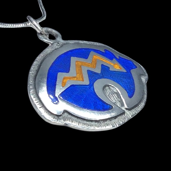 🌺Vintage Native American Sterling & Enamel Necklace - Picture 5 of 16